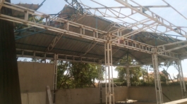 Shed construction at Alomba Center - sba